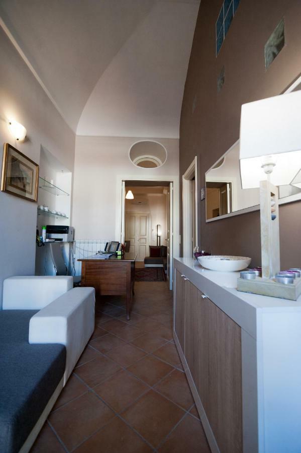 Ma Maison Caserta Bagian luar foto