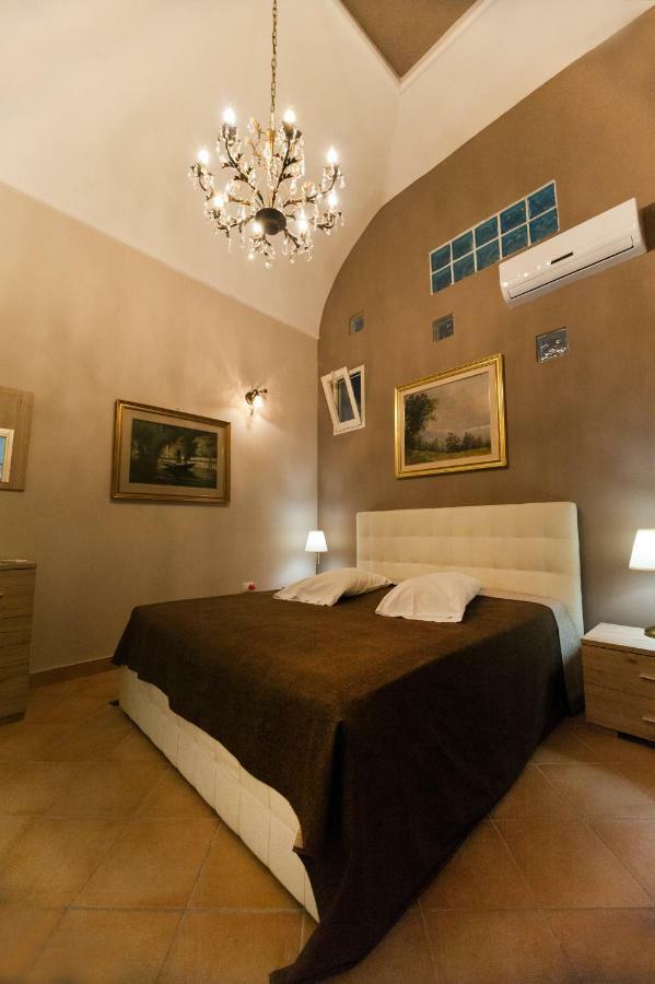 Ma Maison Caserta Bagian luar foto
