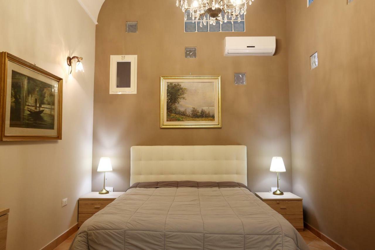 Ma Maison Caserta Bagian luar foto