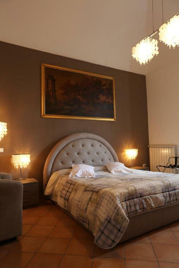 Ma Maison Caserta Bagian luar foto