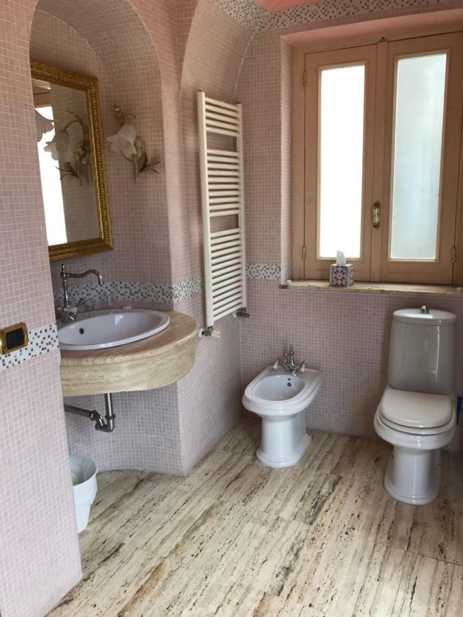 Ma Maison Caserta Bagian luar foto