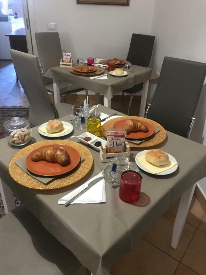 Ma Maison Caserta Bagian luar foto